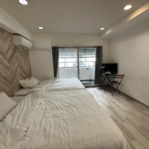 yuri-guest-house.hotels-osaka.net/